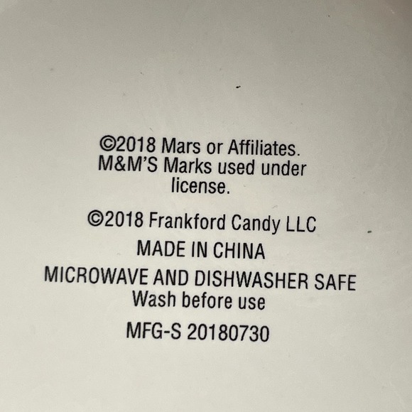 M&M Dancing Green M&M White Boots Mars Mug 2018 Frankford Candy 16 oz - Picture 7 of 8